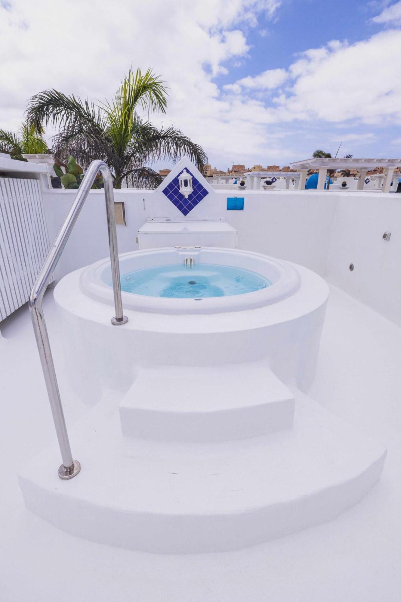 Villa Tiguaro Piscina Climat Jacuzzy Ac Villa 9 12 Коралео Екстериор снимка